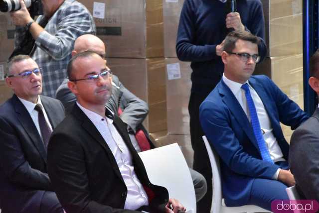 Za nami otwarcie nowego kompleksu i hali przemysłowej John Cotton na WSSE w Szczawnie-Zdroju [FOTO]