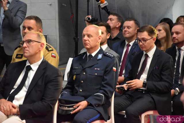 Za nami otwarcie nowego kompleksu i hali przemysłowej John Cotton na WSSE w Szczawnie-Zdroju [FOTO]