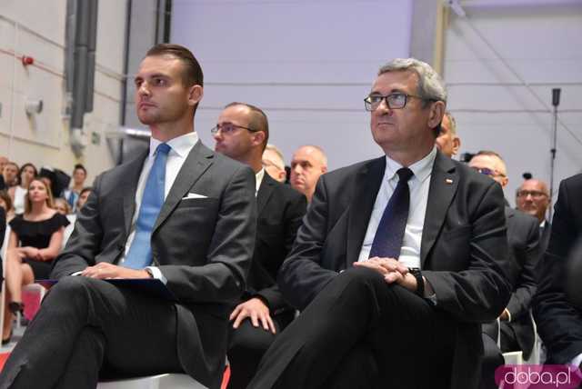 Za nami otwarcie nowego kompleksu i hali przemysłowej John Cotton na WSSE w Szczawnie-Zdroju [FOTO]