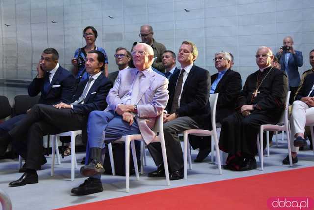 Za nami otwarcie nowego kompleksu i hali przemysłowej John Cotton na WSSE w Szczawnie-Zdroju [FOTO]
