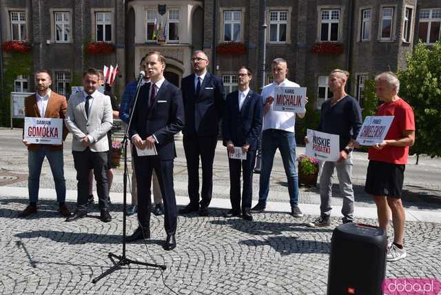 [WIDEO, FOTO] Konfederacja przedstawiła kandydatów do wyborów parlamentarnych