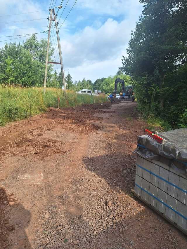 Trwa remont drogi gminnej w Rybnicy Leśnej [FOTO]