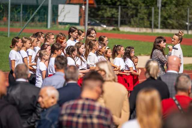[FOTO] Uroczyście otwarto nowy zespół szkolno-przedszkolny w Szczawnie-Zdroju