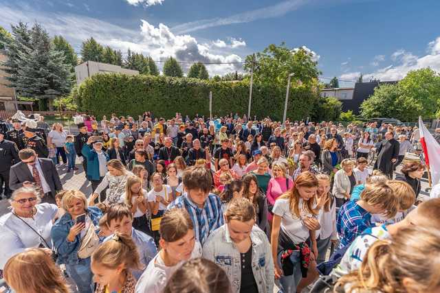 [FOTO] Uroczyście otwarto nowy zespół szkolno-przedszkolny w Szczawnie-Zdroju