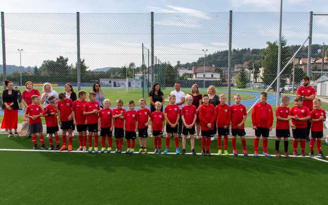 [FOTO] Dwa obiekty sportowe w Mieroszowie gotowe do użytku po modernizacji