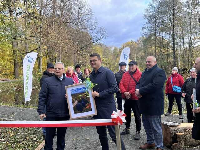 [FOTO] Otwarto teren rekreacyjny przy wzgórzu Gedymina. Powstały ścieżki spacerowe i mała plaża