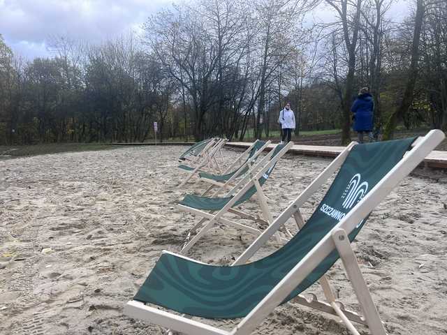 [FOTO] Otwarto teren rekreacyjny przy wzgórzu Gedymina. Powstały ścieżki spacerowe i mała plaża