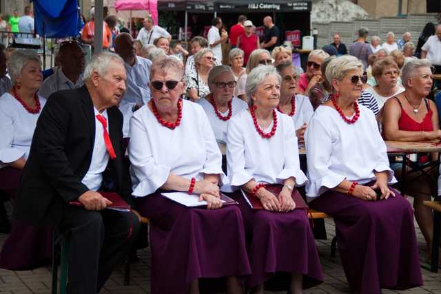 [FOTO] Koncerty, smaczne jadło i masa atrakcji podczas Biesiady Ziemniaczanej pod Mniszkiem