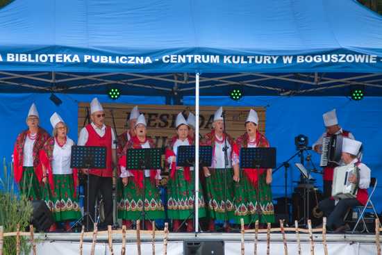 [FOTO] Koncerty, smaczne jadło i masa atrakcji podczas Biesiady Ziemniaczanej pod Mniszkiem