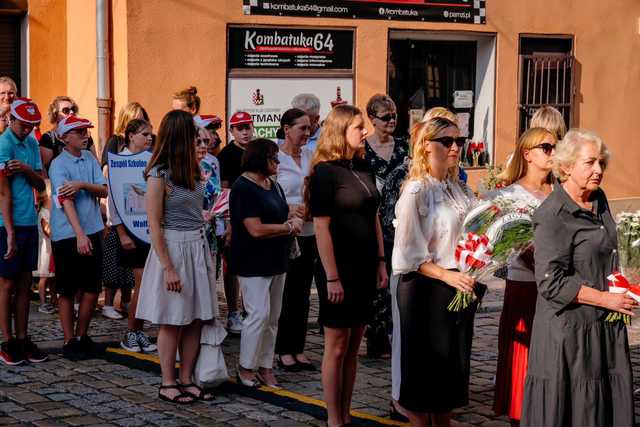 [FOTO] Obchody 80. rocznicy wybuchu powstania warszawskiego w Wałbrzychu