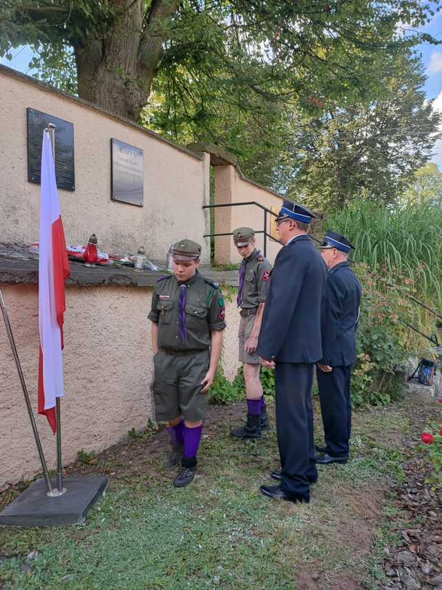 [FOTO] Obchody 80. rocznicy wybuchu powstania warszawskiego w Mieroszowie