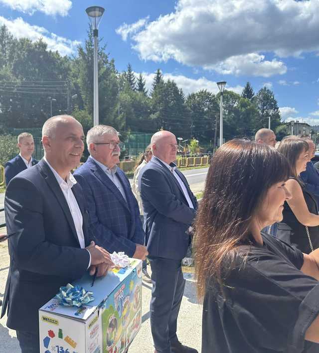 [FOTO] Otwarto przedszkole w Dziećmorowicach. Inwestycja pochłonęła ponad 10 mln złotych
