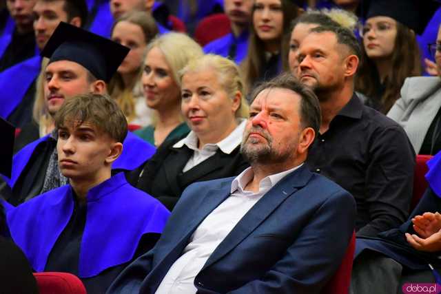 [FOTO] W Akademii Nauk Stosowanych zainaugurowano rok akademicki 2024/25