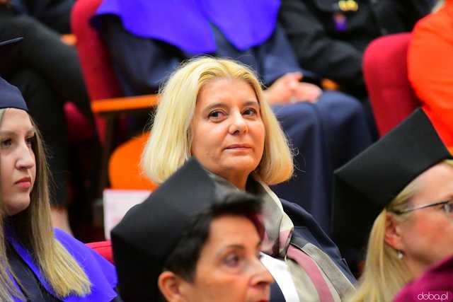 [FOTO] W Akademii Nauk Stosowanych zainaugurowano rok akademicki 2024/25