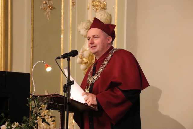 Rozpoczęcie roku akademickiego na Politechnice Wrocławskiej w Wałbrzychu