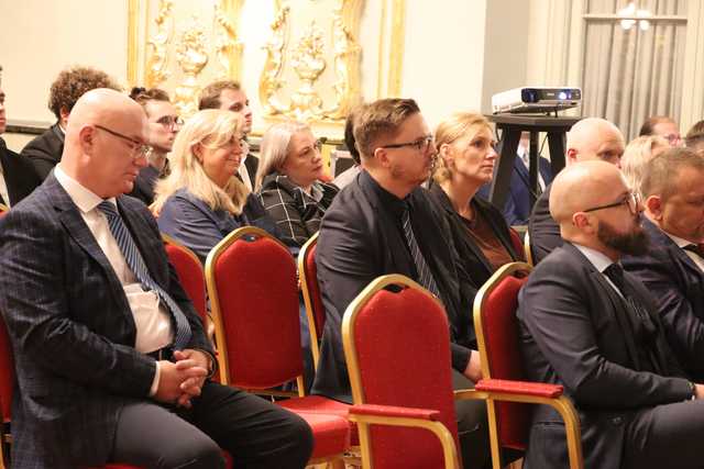 Rozpoczęcie roku akademickiego na Politechnice Wrocławskiej w Wałbrzychu