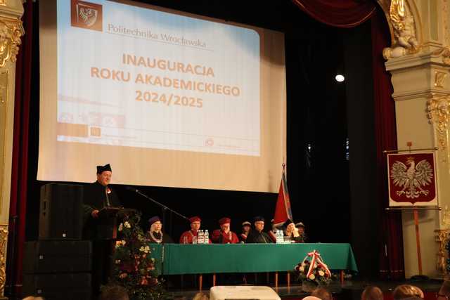 Rozpoczęcie roku akademickiego na Politechnice Wrocławskiej w Wałbrzychu