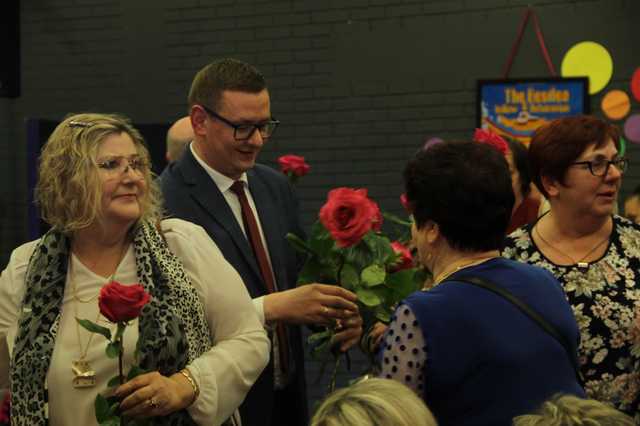 [FOTO] Kobiety z gminy Czarny Bór świętowały w rytmach rock and roll-a