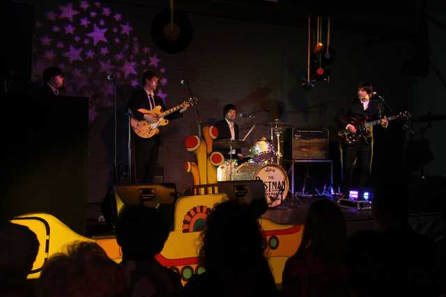 [FOTO] Kobiety z gminy Czarny Bór świętowały w rytmach rock and roll-a
