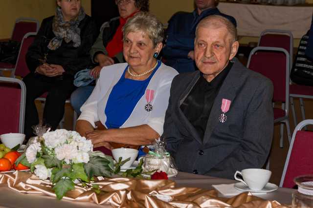 [FOTO] Pary z gminy Mieroszów świętowały jubileusze długoletniego pożycia małżeńskiego