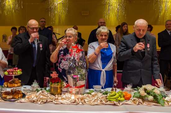 [FOTO] Pary z gminy Mieroszów świętowały jubileusze długoletniego pożycia małżeńskiego