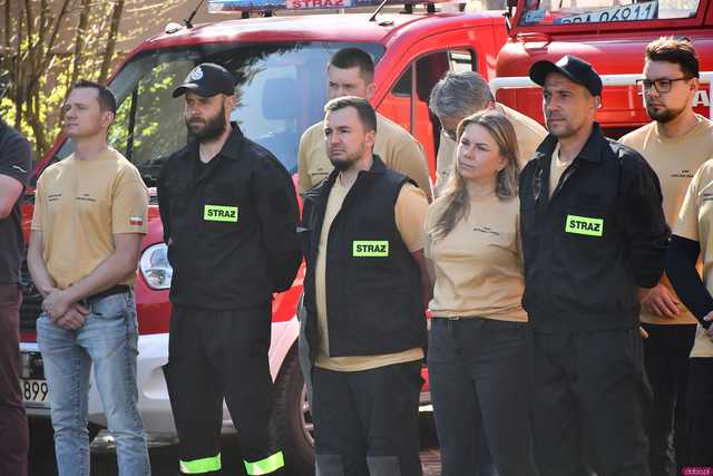 [WIDEO/FOTO] Oficjalne przekazanie wozu strażackiego dla OSP Jedlina-Zdrój