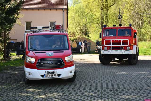[WIDEO/FOTO] Oficjalne przekazanie wozu strażackiego dla OSP Jedlina-Zdrój