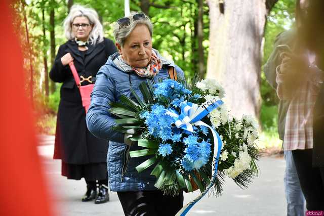 [WIDEO/FOTO] Przy Zamku Książ obchodzili 80. rocznicę zakończenia II wojny światowej