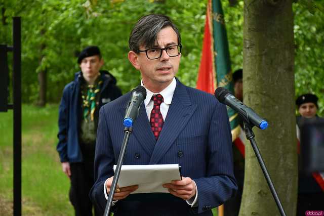 [WIDEO/FOTO] Przy Zamku Książ obchodzili 80. rocznicę zakończenia II wojny światowej