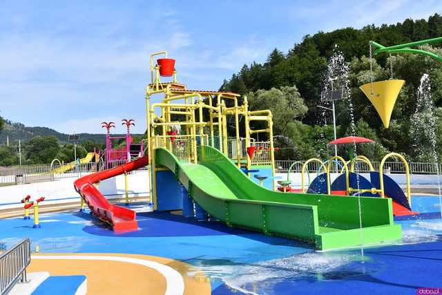 [FOTO] Otwarto nowy park wodny w Jedlinie-Zdroju! Atrakcji nie brakuje, a wstęp jest darmowy!