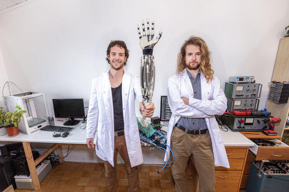 Studenci Politechniki budują robota opartego na ludzkiej anatomii