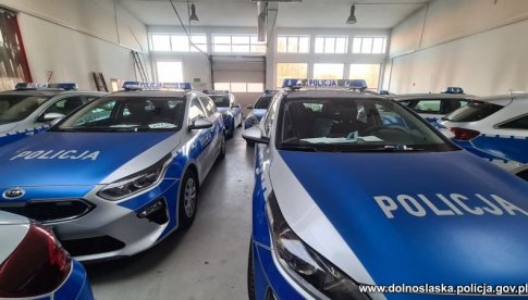 Nowe pojazdy dla policjantów Garnizonu Dolnośląskiego, w tym skuter wodny i motocykle!
