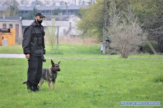 Policjanci sprawili niespodziankę dzieciom z Przylądka Nadziei