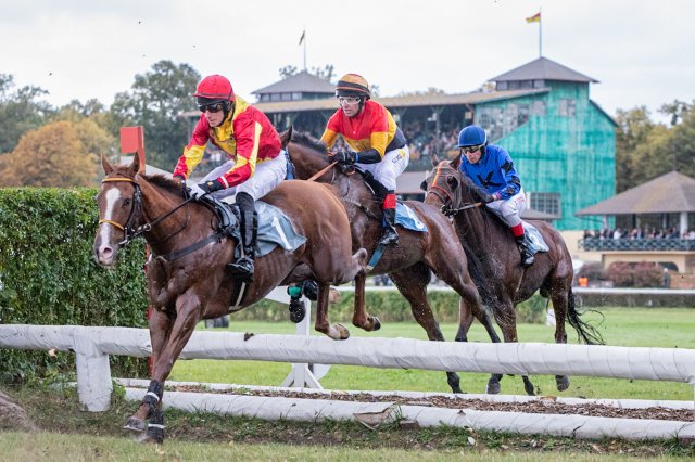 [FOTO] Jeździectwo: Larizano wygrał Crystal Cup