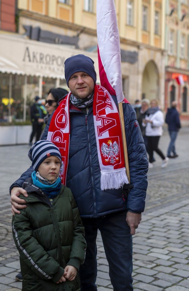 [FOTO, WIDEO] Wrocławianie świętowali niepodległość
