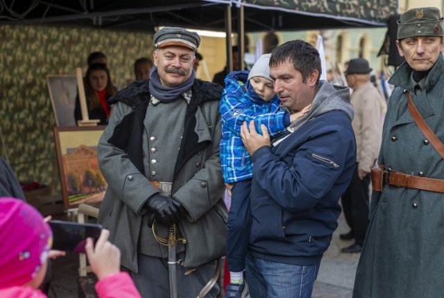 [FOTO, WIDEO] Wrocławianie świętowali niepodległość