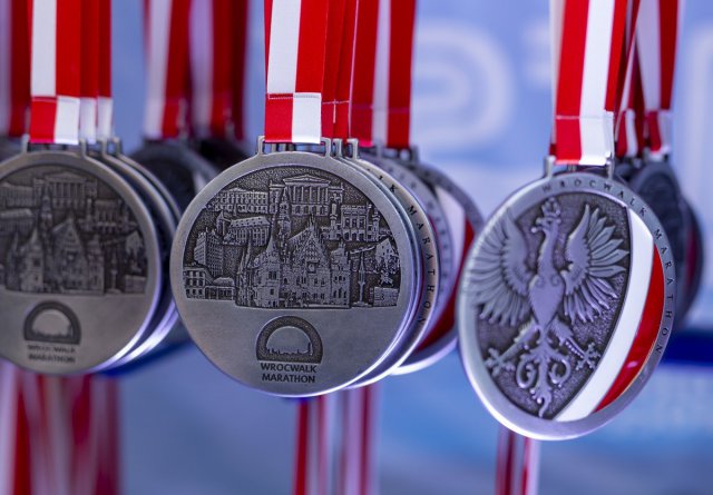 [FOTO, WIDEO] Wrocławianie świętowali niepodległość