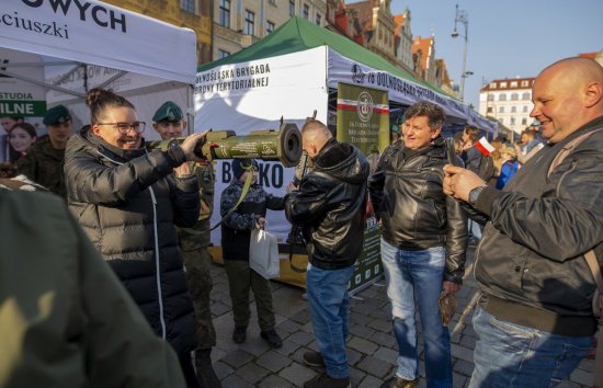 [FOTO, WIDEO] Wrocławianie świętowali niepodległość