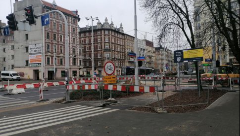 Postęp prac remontowych skrzyżowaniu Jedności Narodowej ze Słowiańską