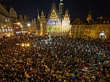 [FOTO] Wrocławianie manifestowali solidarność z Ukrainą