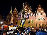 [FOTO] Wrocławianie manifestowali solidarność z Ukrainą