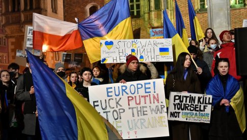 [FOTO] Wrocławianie manifestowali solidarność z Ukrainą