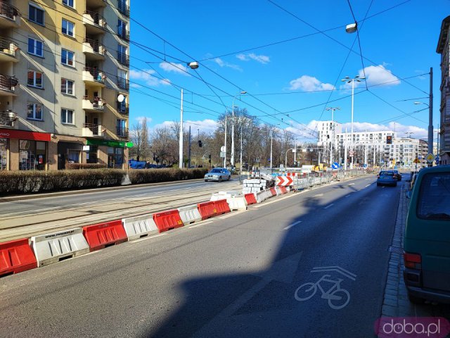 [FOTO] Postępują prace remontowe na skrzyżowaniu Jedności Narodowej i Słowiańskiej