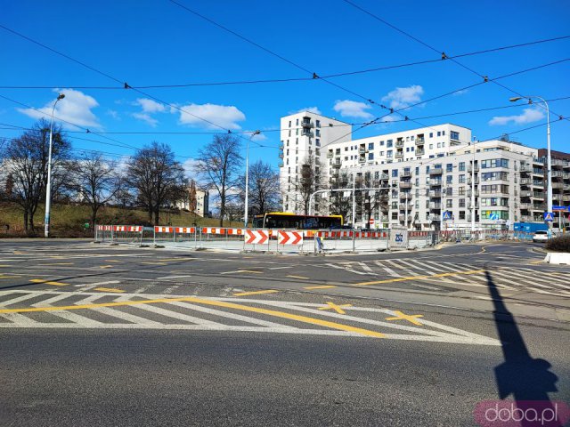 [FOTO] Postępują prace remontowe na skrzyżowaniu Jedności Narodowej i Słowiańskiej