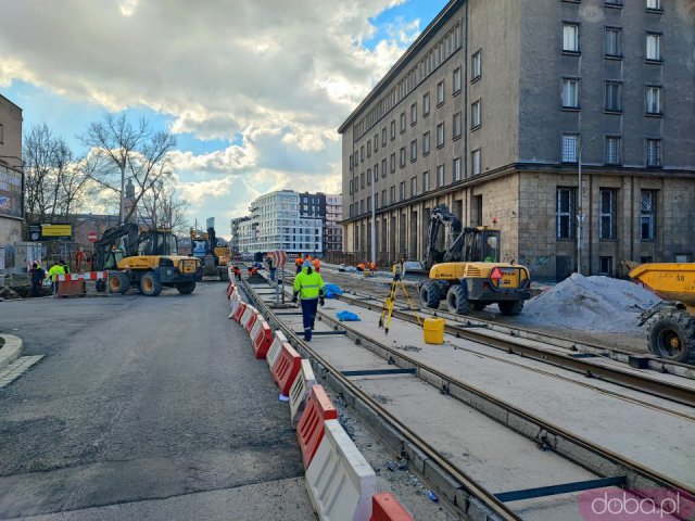 [FOTO] Postępuje przebudowa ul. Pomorskiej. Prace mają potrwać do wiosny