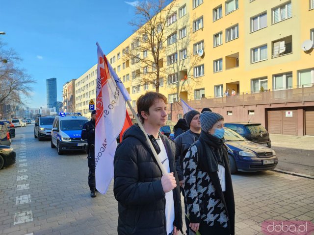 [FOTO] Przez Wrocław przeszedł marsz manifestujący prawa kobiet pracujących w Kauflandzie
