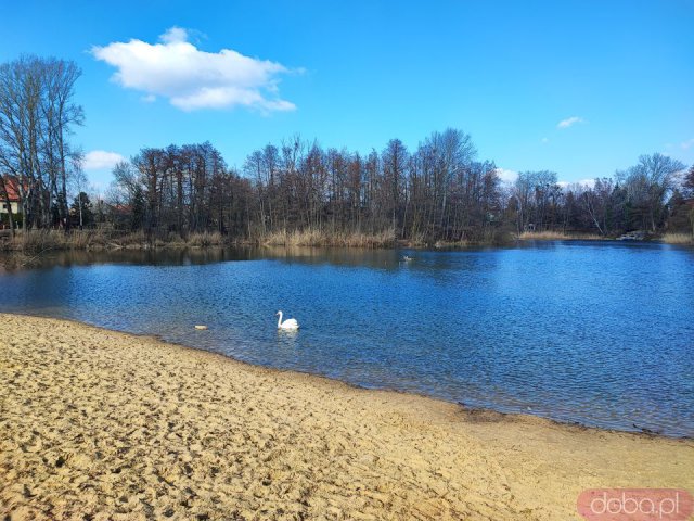 Ciekawe, mało znane miejsca Wrocławia cz. 5: Pawłowice - Pałac Kornów, park, jezioro