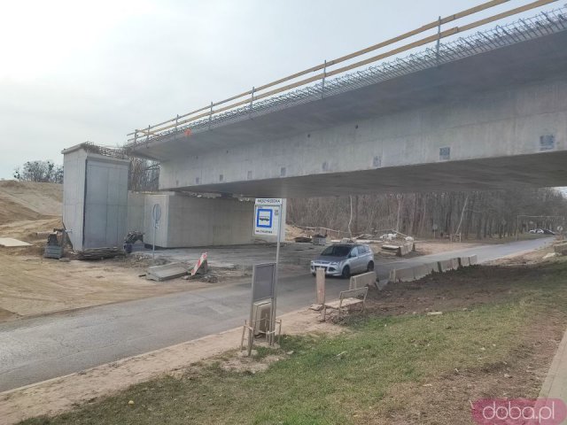 [FOTO] Budowa Alei Wielkiej Wyspy: Powstaje most nad rzeką Oławą