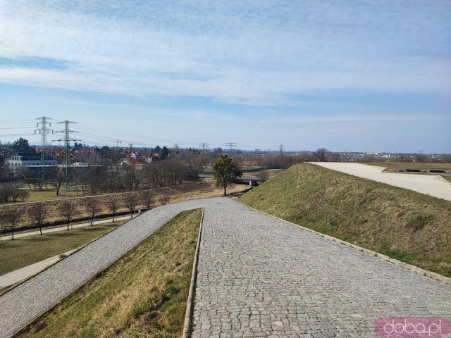 Ciekawe, mało znane miejsca Wrocławia cz. 6: Park Mamuta, Wzgórze Oporowskie i Park Grabiszyński