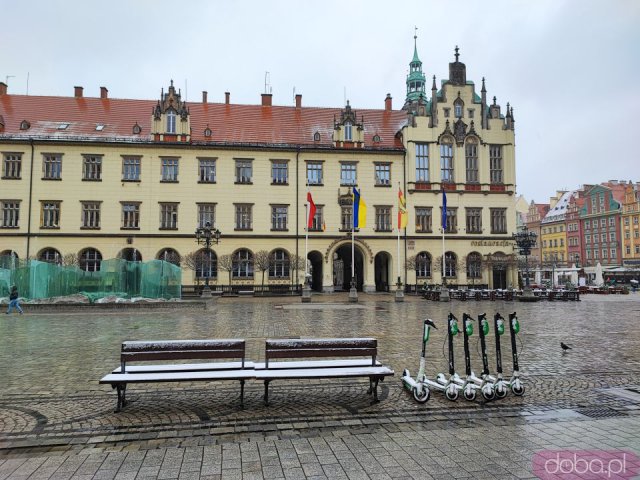 [FOTO] Wiosenny śnieg we Wrocławiu